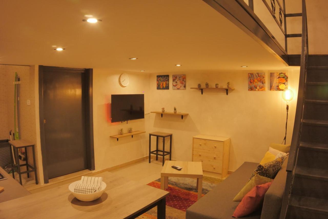 Casina A Pizzofalcone 93 Apartment Naples Exterior photo